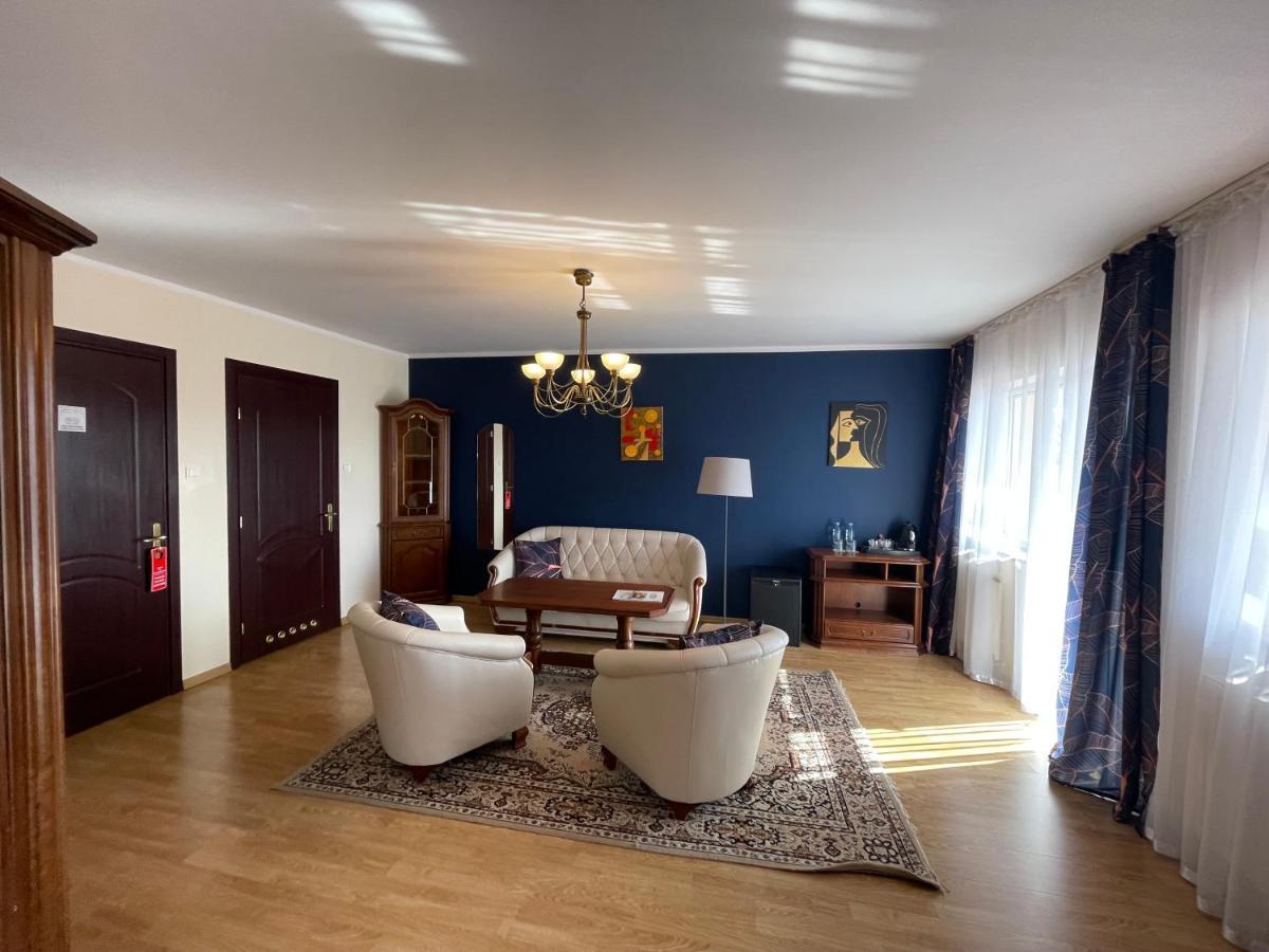 Hotel Golabek Łeba Extérieur photo